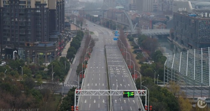 Jalanan Wuhan Sepi