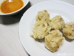 Siomay Rp 80.000 Vs Rp 20.000, Mana yang Lebih Enak?
