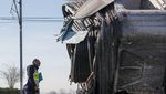 2 Orang Tewas dan Puluhan Terluka Imbas Kecelakaan Kereta di Italia