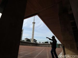 Ada Corona-PSBB, Renovasi Masjid Istiqlal Molor 1,5 Bulan