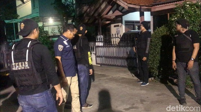 Rekonstruksi kasus penyiraman air keras Novel Baswedan (Foto: Samsudhuha Wildansyah/detikcom)