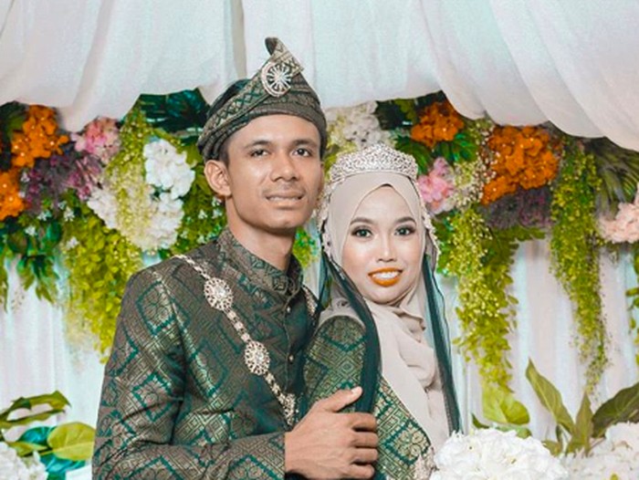 Orkid Azura baru Orkid Azura baru