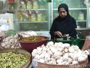 Harga Bawang Putih di Lamongan Melambung, Ini Ungkapan Kekesalan Warga