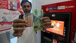 Hari Gini! Masih Ada ATM Pecahan Rp 20.000 Lho