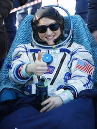 Momen pendaratan astronot Christina Koch