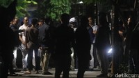  Rekonstruksi itu dilakukan untuk kasus penyiraman air keras yang dilakukan polisi kepada Penyidik KPK Novel Baswedan.