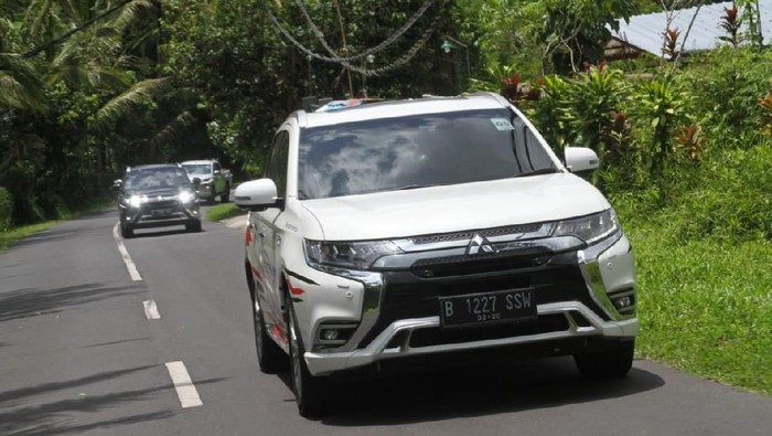 Mitsubishi Outlander PHEV