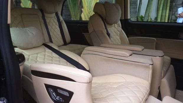 Baris kedua Mercedes-Benz New Vito