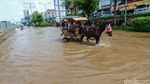 Lagi, Banjir Rendam Jalan Boulevard Barat Kelapa Gading