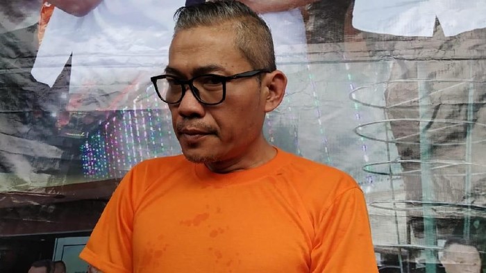 Tohap Silaban ditangkap polisi