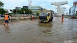 Lagi, Banjir Rendam Jalan Boulevard Barat Kelapa Gading