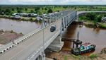 Ada Jembatan Antang, Warga Kalsel Tak Perlu Lewat Sungai