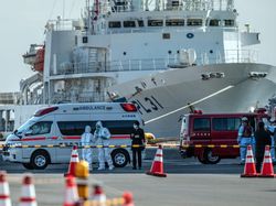 Suasana Kapal Pesiar yang Dikarantina karena Virus Corona