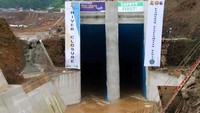 Pembangunan Bendungan Ciawi merupakan bagian dari rencana induk (master plan) pengendalian banjir Ibu Kota Jakarta yang dilakukan secara bertahap sebagai bentuk komitmen Pemerintah Pusat untuk mengendalikan banjir mulai dari hulu hingga di hilir. Istimewa/Kementerian PUPR.