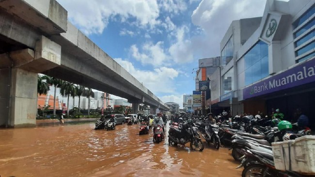 Menaker Buka Suara Jawab Kontroversi RUU Cipta Kerja