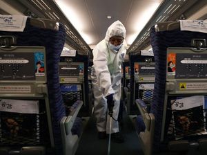 Berapa Lama Virus Corona Bertahan Hidup di Permukaan Plastik dan Kertas?
