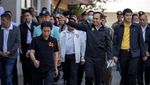 Potret Tangis Keluarga Korban Penembakan di Thailand