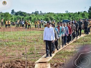 Peringati Hari Pers Nasional, Jokowi Resmikan Hutan Baru