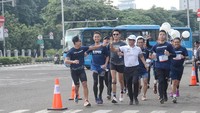 Ribuan peserta ikut serta dalam kegiatan jalan sehat tersebut. Istimewa/Dok. Bank BTN.