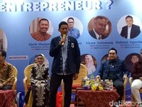 Viral Tugu Disebut Lambang Palu Arit, Blak-blakan Kepala BKPM