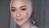 Cantiknya Selebgram Hijab Mega Iskanti Saat Melangsungkan Lamaran