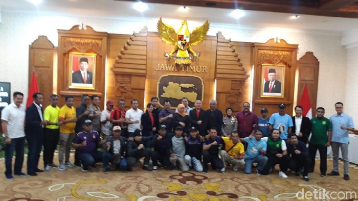 Sambut Piala Gubernur Jatim dan FIFA Word Cup U-20