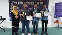 Pelajar SMP Cianjur Sabet Dua Juara di 9th World Robotic For Peace Malaysia