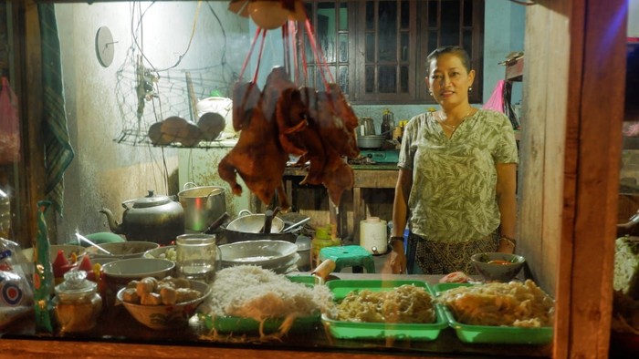 mie ayam tumini - sosok Ibu Tumini pemilik Mie Ayam Tumini legendaris di yogyakarta