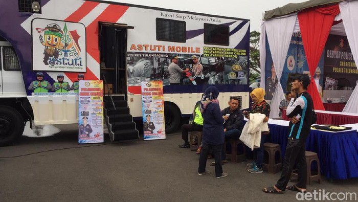 Astuti Mobile, Layanan Terpadu Keliling SIM hingga Imigrasi di Tulungagung