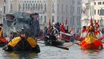 Potret Semarak Karnaval Venesia di Italia