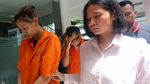 Nanie Darham Tertunduk Malu Usai Terciduk Narkoba