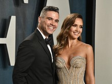 Jessica Alba dan Cash Warren Dikabarkan Cerai