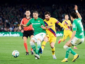 Real Betis Vs Barcelona: Sengit! Lionel Messi dkk Menang 3-2