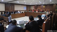 Sidang berangendakan mendengarkan keterangan saksi.