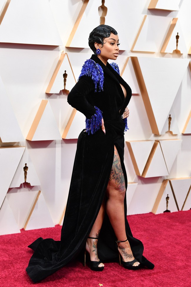 Fans yang tertarik bisa mendaftar terlebih dahulu lewat situs Lashed Cosmetics, online shop milik Blac Chyna yang menjual berbagai produk kecantikan. Setelah berbelanja di situs tersebut, fans diminta memberikan nomor telepon saat akan membayar, agar bisa dihubungi jika dia berminat melakukan FaceTime dengan Blac Chyna. Foto: Amy Sussman/Getty Images