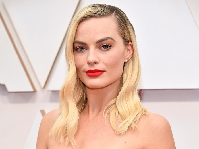 HOLLYWOOD, CALIFORNIA - FEBRUARY 09: Margot Robbie attends the 92nd Annual Academy Awards at Hollywood and Highland on February 09, 2020 in Hollywood, California. (Photo by Amy Sussman/Getty Images)