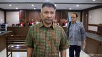Dua Tersangka Korupsi Kondensat Rp 35 T Jalani Sidang Perdana