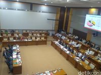 Kemenag Revisi Khilaf 'Pak Haji Jadi Plt Dirjen Bimas Katolik'
