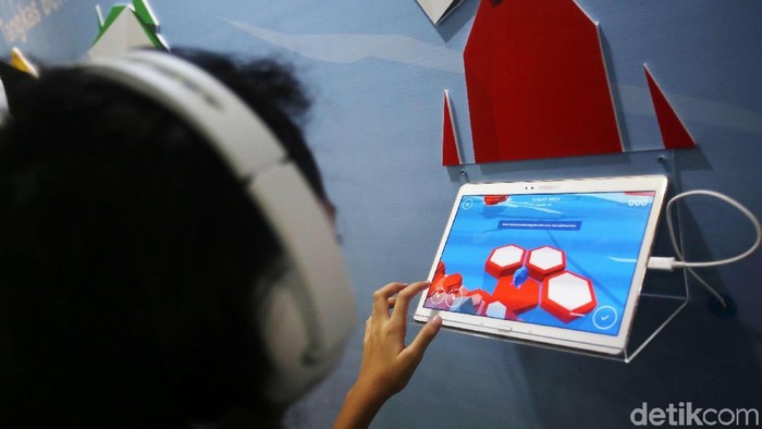 Google meluncurkan program Tangkas Berinternet di Kemendikbud, Jakarta, Senin (10/2/2020). Program ini untuk mempromosikan literasi digital bagi anak, orangtua dan guru di seluruh Indonesia.