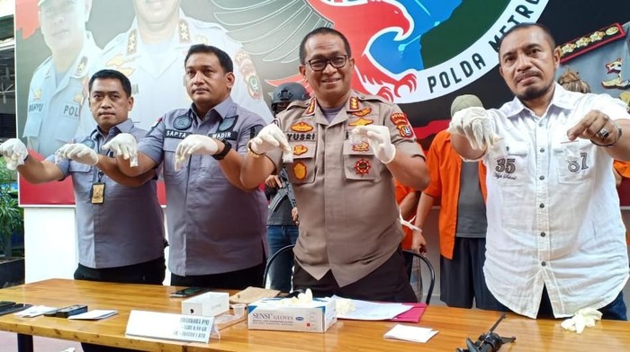Polisi Tangkap Pemain Film Nanie Darham Terkait Narkoba