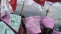 Mereka menolak rencana pemulangan sekitar 600 warga negara Indonesia (WNI) eks ISIS kembali ke Indonesia.