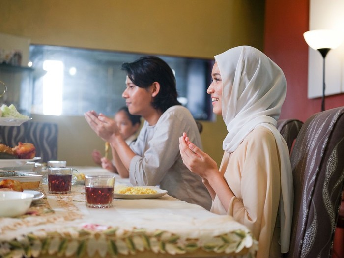 Doa Buka Puasa Lengkap Arab Latin Dan Artinya