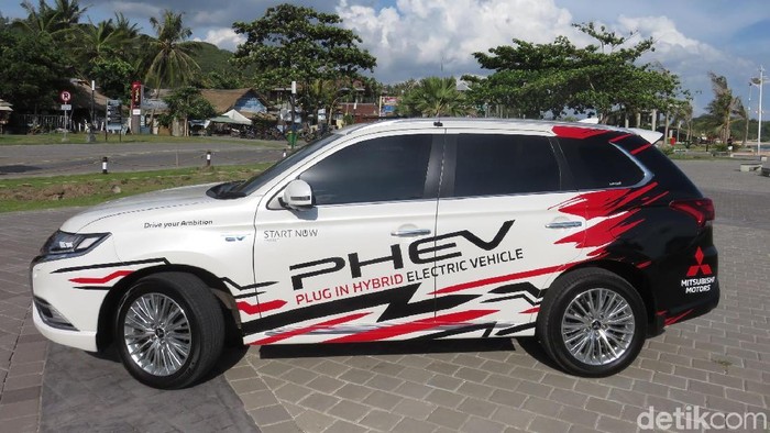Mitsubishi Outlander PHEV