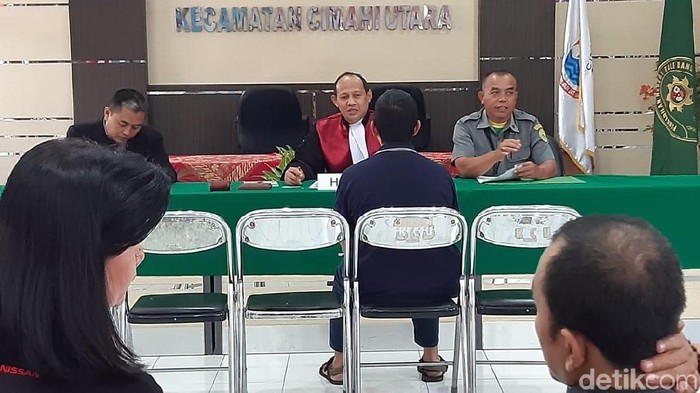 Tujuh bengkel di cimahi tidak punya izin usaha