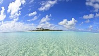 Pulau-pulau di Laamu Atoll, Maldives adalah lokasi dimana adegan pertempuran di Scarif berlangsung dalam Rogue One: A Star Wars Story. Namun, adegan ledakan dilakukan dalam studio. (AFP)