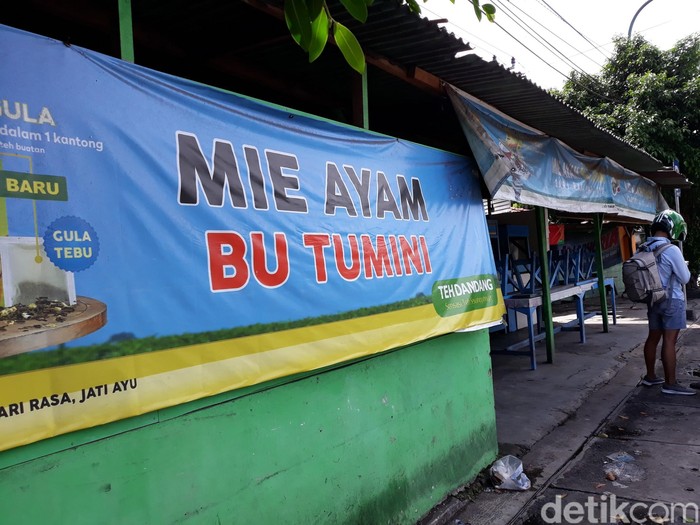 Mi Ayam Bu Tumini masih tutup. Mi Ayam Bu Tumini masih tutup, Senin (10/2/2020).