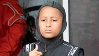Hasil yang dicapai Al ini membuat manajer Tim Tanada Racing yang setia mendampingi Al baik saat bertarung di dalam Negeri maupun berlatih dan bertanding di Italia, Fariz Lutfi mengaku bangga melihat perkembangan Qarrar. Setidaknya, ia menunjukkan progres luar biasa dari perkembangan karirnya. Foto: dok. Tanada Racing