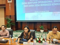 Viral Tugu Disebut Lambang Palu Arit, Blak-blakan Kepala BKPM