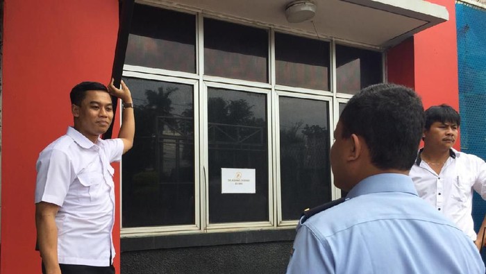Polisi Olah TKP di Rutan Cipinang