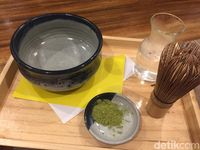 Kyoto Gion Cafe: Mencicip Gyutan Don Plus Matcha di Ruang Tatami
